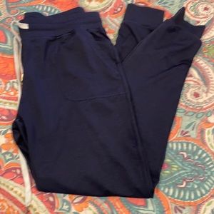 Euc medium navy joggers